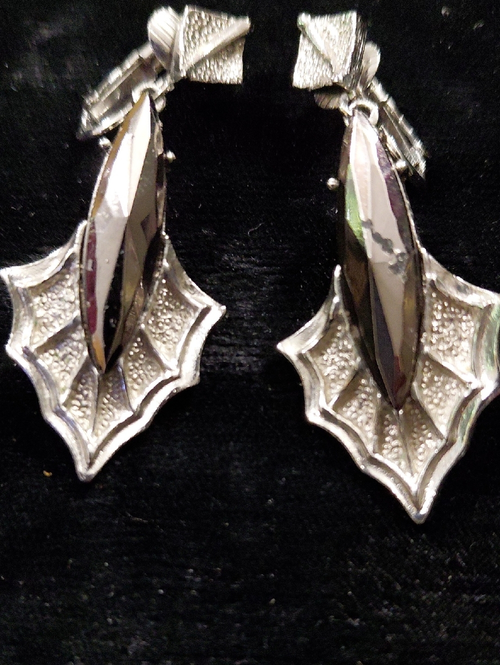 Vintage Celebrity Faceted Marquise Drop Earrings - Women's Jewelry